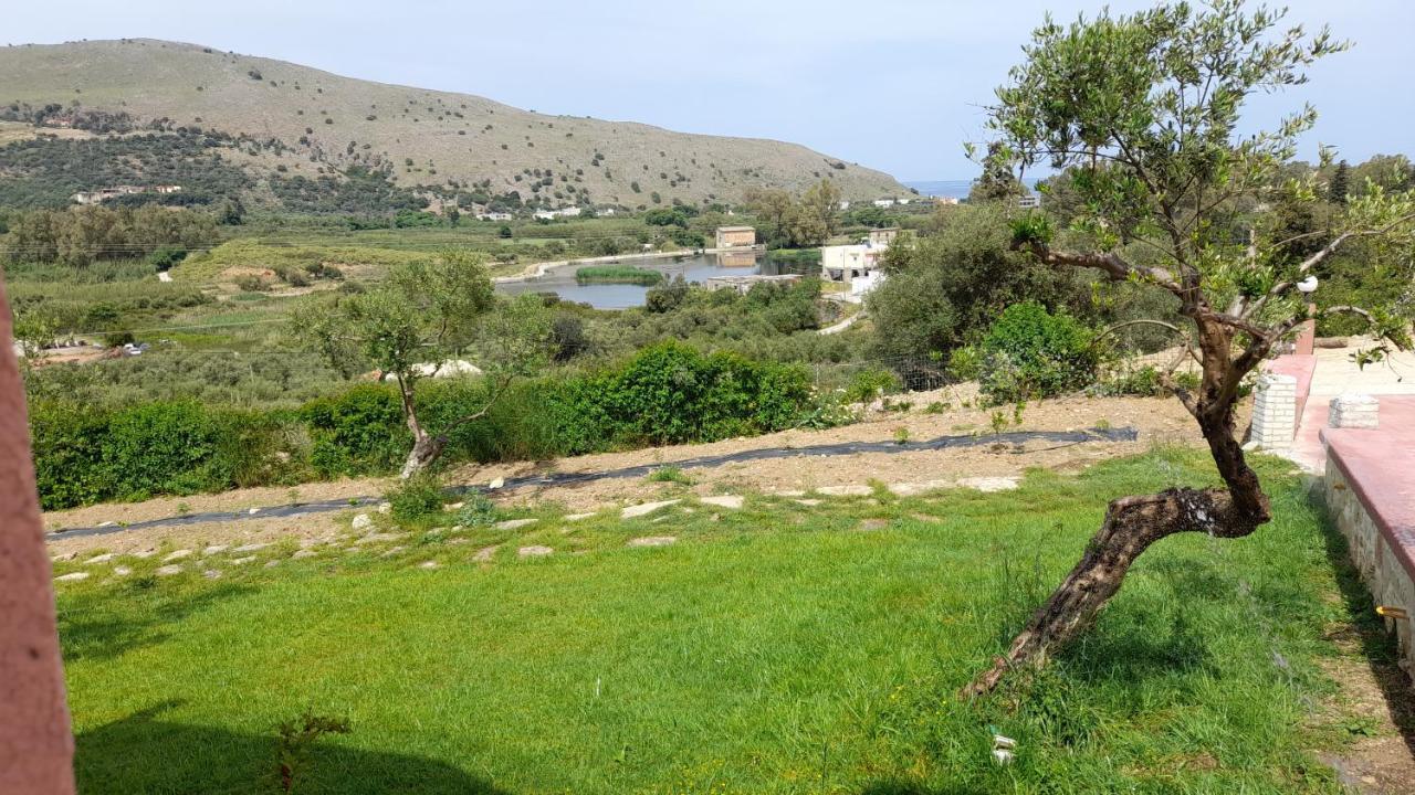 Georgioupoli Studio 2 With A Pool And Lake Views Exterior photo
